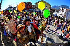 Kinderfasnacht mit Umzug am Güdismäntig in Alpnach. Im Bild das Zunftmeisterpaar Thomas III. und seine Frau Margrit. (Bild: Markus von Rotz / NZ (27. 02. 2017))