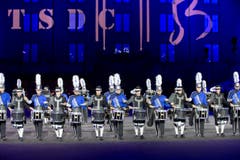 The Blue Devils International Corps, U.S.A. und Teh Top Secret Drum Corps aus der Schweiz. (Bild: Keystone / Patrick Staub)