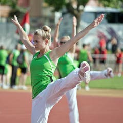 Volle Konzentration während der Team Aerobic des STV Nebikon. (Bild: Pius Amrein)