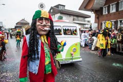 MARASTAS (Jamaika-Hippie Bus). (Bild: Manuela Jans-Koch)