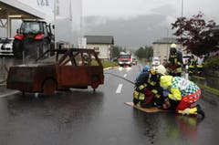 Gemeinsame Rettungsübung der Schwyzer Einsatzkräfte in Ibach. (Bild: Geri Holdener, Bote der Urschweiz)