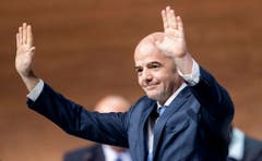 Gianni Infantino, freut sich über seine Wahl zum Fifa-Präsidenten. (Bild: EPA/Ennio Leanza)