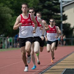 Der TV Inwil beim 1000 Meter-Lauf. (Bild: Pius Amrein)