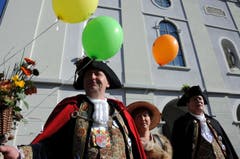 Kinderfasnacht mit Umzug am Güdismäntig in Alpnach. Im Bild Zunftmeisterpaar Thomas III. mit Frau Margrit. (Bild: Markus von Rotz / NZ (27. 02. 2017))