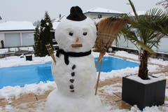 Ostern 2012 in Rain. Schneemann sucht Osterhase. (Bild: Husmann Xaver)
