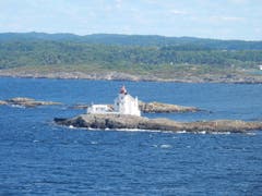 "Jedä brucht sini Inslä, jedä sin Palmästrand"! Wo sind denn, die im Lied von Peter Reber erwähnten Palmen? Aufgenommen in Kristiansand, Norwegen. (Bild: Margrith Imhof-Röthlin)