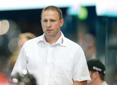 Sichtlich enttäuscht ist der Schweizer Head Coach Tibor Kapanek. (Bild: Stefan Kaiser (Neue ZZ))