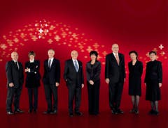 2009 (von links): Ueli Maurer, Micheline Calmy-Rey, Moritz Leuenberger, Bundespräsident Hans-Rudolf Merz, Doris Leuthard, Pascal Couchepin, Eveline Widmer-Schlumpf und Bundeskanzlerin Corina Casanova. (Bild: Bundeskanzlei / Michael Stahl)