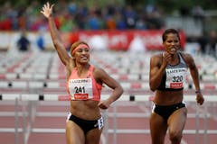 Queen Harrison (USA, links)... (Bild: Philipp Schmidli)