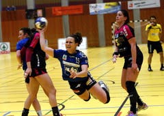 Setzt sich mit letzter Kraft in Szene: Ariane Geissmann vom LK Zug. (Bild: Werner Schelbert)