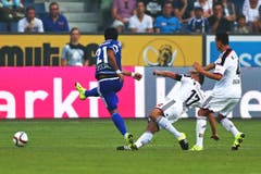 Luzerns Dario Lezcano (links) erzielt das 1:0. (Bild: Philipp Schmidli)
