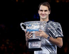 18. Grand Slam-Titel: Der stolze Roger Federer. (Bild: Keystone)