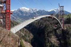 SCHWEIZ TAMINABRUECKE BOGENSCHLUSS (Bild: Keystone)