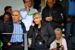 Stadträtin Elisabeth Beery auf der Tribüne beim SC Brühl (Bild: Urs Bucher)