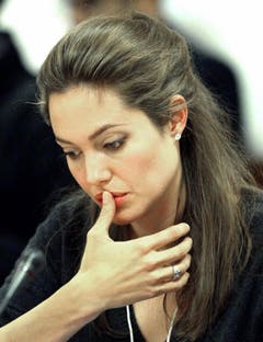Als UNO-Botschafterin hatte Angelina Jolie auch einen Auftritt am Weltwirtschaftsforum WEF in Davos. (Bild: Keystone)