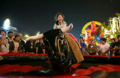 Ein wilder Ritt zum Jahresabschluss in Bangkok. (Bild: Keystone)