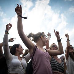 OPENAIR ST. GALLEN 2015 - Impressionen während dem Kontert von Stress auf der Sitterbühne (Bild: Peer Füglistaller)