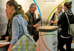 Spass und gute Gespräche an der Wega. (Bild: Reto Martin)