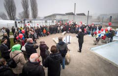 Die Vorfreude auf die Traglufthalle war gross - nun wurde sie endlich eingeweiht. (Bild: Reto Martin)