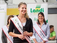 Apfelkönigin des Jahres 2016/2017: Angela Stocker. (Bild: Hanspeter Schhiess)