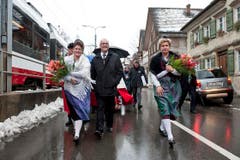 Nach der Ankunft in Trogen geht's zur Grubenmann-Kirche. (Bild: Martina Basista)