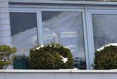 Care-Team im Einsatz am mutmasslichen Tatort. (Bild: Keystone)