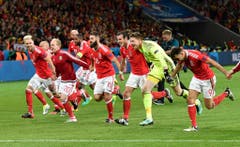 Ein weiterer Underdog, der für Furore sorgte, war Wales: Mit den Briten hatte sich ein Aussenseiter für die Halbfinals qualifiziert. (Bild: Keystone)