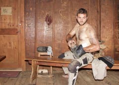 Der Luzerner Mario Fluri beim Schuhe putzen. (Bild: pd)