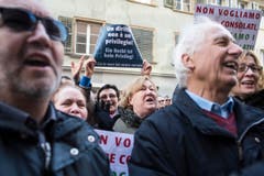 Trotz der Ernsthaftigkeit des Anliegens wurde teilweise auch gelacht. (Bild: Luca Linder)