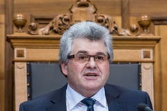 Ivo Bischofberger, Ständeratspräsident: Von Herzen wünsche ich unserer Region, dass sie sich auch in Zukunft in selbstbewusster Eigenständigkeit präsentiert und geeignete Wege findet, ihre Interessen auch durchzusetzen. Anderseits aber hoffe und wünsche ich mir sehr, dass wir bei Problemen innerhalb der Region – vor allem auch im Bildungsbereich – zu allgemein verträglichen und umsichtigen Lösungen fähig sind. (Bild: Keystone)