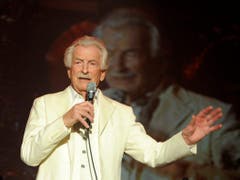 Bandleader James Last tritt am 23. April 2009 in Bayreuth in der Oberfrankenhalle auf. (Bild: Keystone)