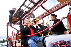 Romanshorn TG , 24.05.2014 / Jugendfeuerwehr Schweizermeisterschaft " Feuer und Wasser " mit Wettkämpen, Fahrzeugausstellung , Rega , Krankenwage und Rettungs - Shows in Romanshorn . (Bild: Donato Caspari)