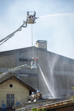 Brand auf dem Raduner-Areal in Horn (Bild: Urs Bucher)