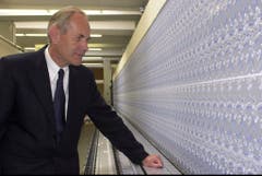 Ueli Forster hat 1964 die Geschäftsleitung der damaligen Forster Willi & Co. übernommen. 2007 übergab er die Führung der Forster Rohner seinem Sohn Emanuel und seiner Tochter Caroline. (Bild: Keystone)