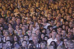 Die Organisation der Kundgebung übernahm eine Koalition israelischer Jugendbewegungen in Zusammenarbeit mit dem Tel Aviver Yitzhak-Rabin-Zentrum. (Bild: Keystone)