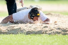 SCHWINGEN, SCHWINGFEST, EIDGENOESSISCHES SCHWING- UND AELPLERFEST ESTAVAYER 2016, ESAF, FETE FEDERALE DE LUTTE ET DES JEUX ALPESTRES, FESTA FEDERALE DEI LOTTATORI E DEGLI ALPIGIANI, (Bild: Keystone)