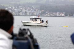Die Bergung stiess auf reges Interesse. (Bild: Rudolf Hirtl)