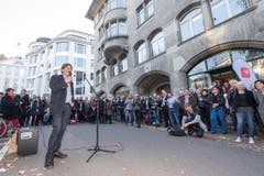 Rede von Paul Rechsteiner beim Oberen Graben. (Bild: Hanspeter Schiess)