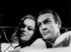 Böses Mädchen: Als Fiona Volpe macht Luciana Paoluzzi in «Thunderball» James Bond das Leben schwer. (Bild: Keystone)