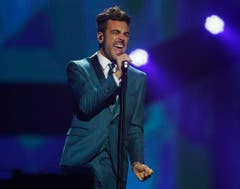 Marco Mengoni sang für Italien «L'Essenziale». (Bild: Keystone)