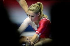 Auch Enttäuschungen gehören dazu: Die Gossauerin nach einem missglückten Sprung im Final des Swiss Cup im Zürcher Hallenstadion 2014. (Bild: WALTER BIERI (KEYSTONE))