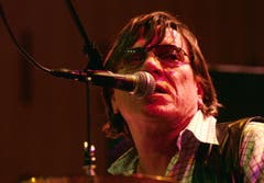 POLO HOFER SPIELT MIT DEN ALPINISTOS IM THEATER CASINO IN ZUG. 5. MAERZ 2005 (NEUE ZZ/WERNER SCHELBERT) (Bild: © WERNER SCHELBERT)