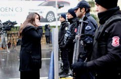 Aftermath of gun attack at a night club in Istanbul (Bild: Keystone)