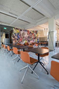 Bibliothek (Bild: Benjamin Manser)