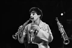 Multiinstrumentalist mit Pilzfrisur: Dimitri 1970 in Circus Knie in Zürich. (Bild: STR (KEYSTONE))