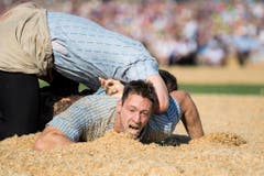 SCHWINGEN, SCHWINGFEST, EIDGENOESSISCHES SCHWING- UND AELPLERFEST ESTAVAYER 2016, ESAF, FETE FEDERALE DE LUTTE ET DES JEUX ALPESTRES, FESTA FEDERALE DEI LOTTATORI E DEGLI ALPIGIANI, (Bild: Keystone)