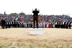 Jodler umrahmten den Festakt. (Bild: Keystone)