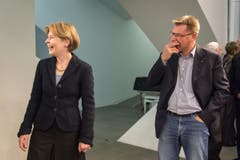 Trotz der Nichtwahl können Esther Friedli und Toni Brunner lachen. (Bild: Michel Canonica)