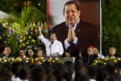 Nicaraguas Präsident Daniel Ortega bei einer Ehrenzeremonie für Hugo Chávez. (Bild: Keystone)
