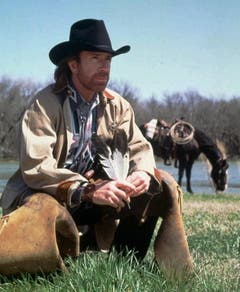 "Chuck Norris hat bis Unendlich gezählt. Zwei mal." (Bild: Keystone)